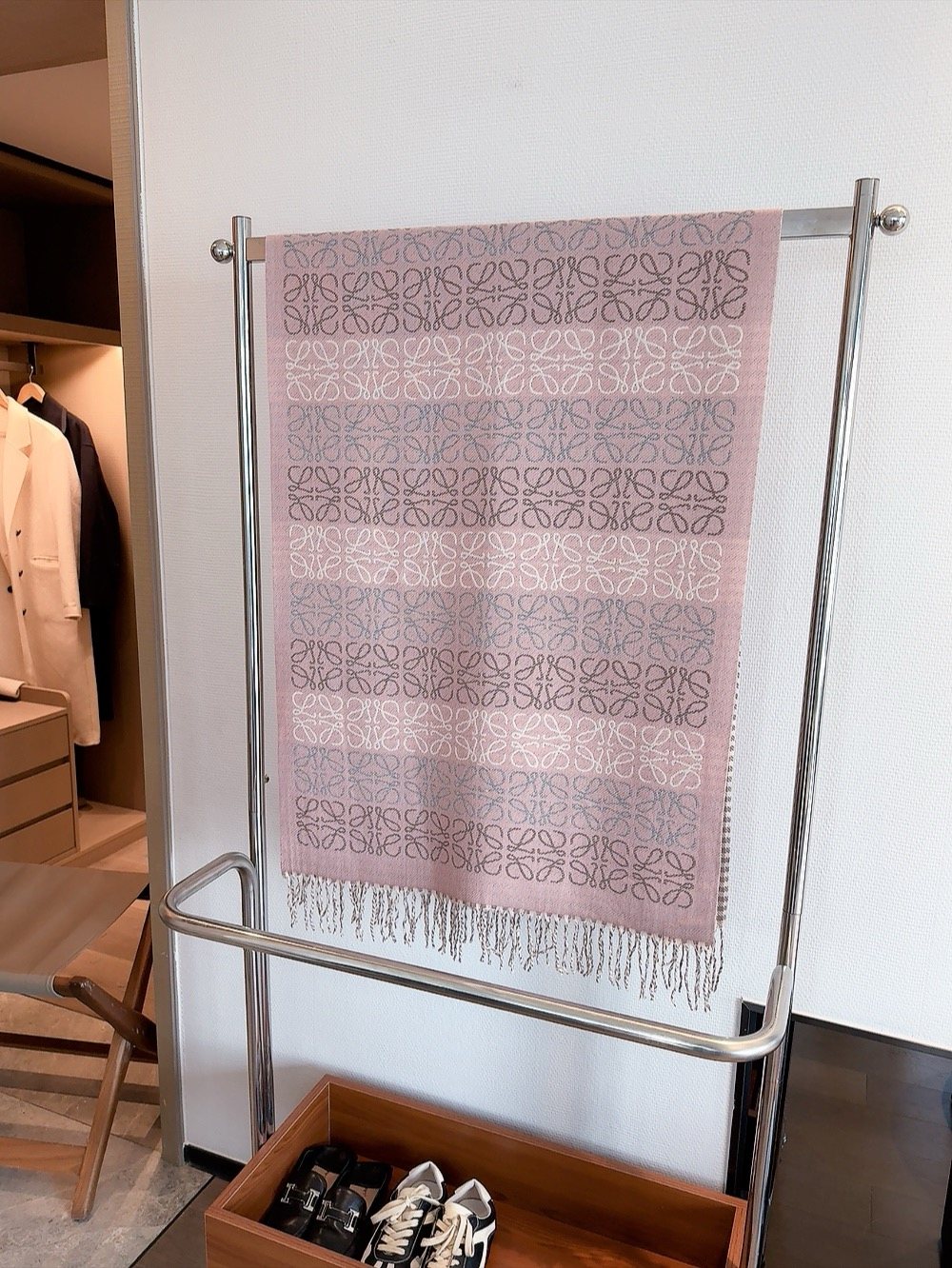 Reversible Fringed Patterned Scarf — front