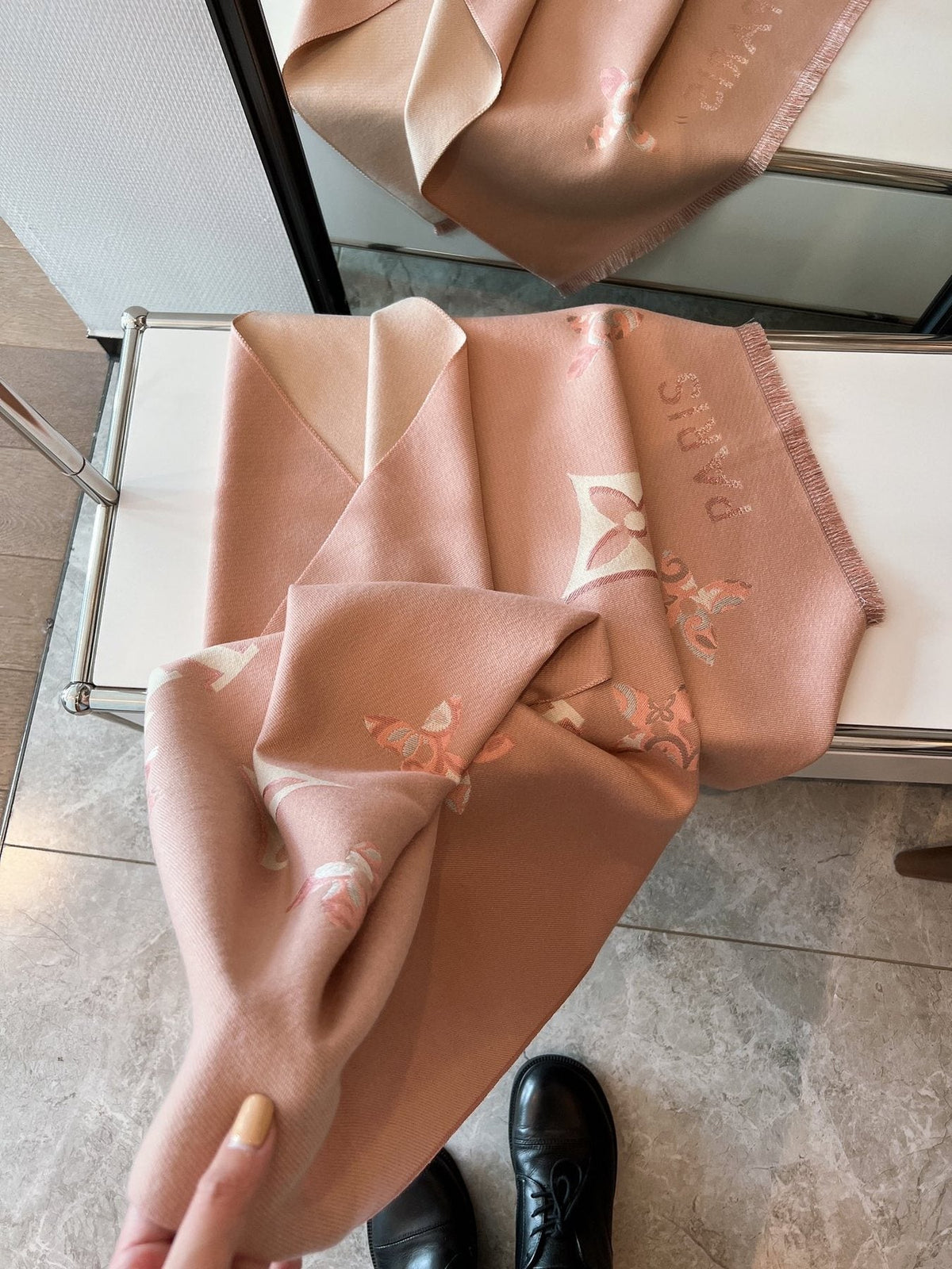 Louis Vuitton Monogram Fringed Shawl — detail